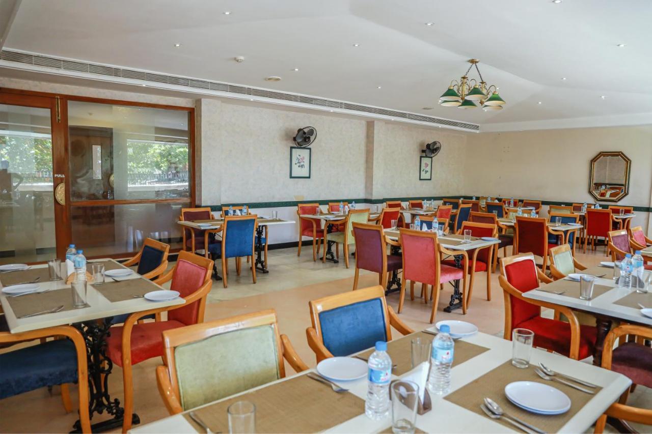 Bell Hotel Sivakasi Екстер'єр фото